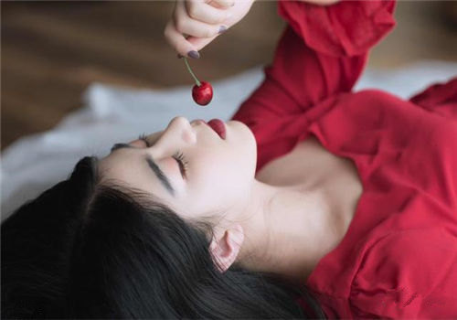 美麗動人的娜娜